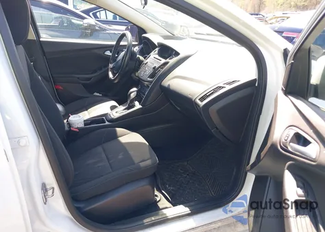 2016 Ford Focus Se из США, поврежденный, VIN 1FADP3F21GL273440